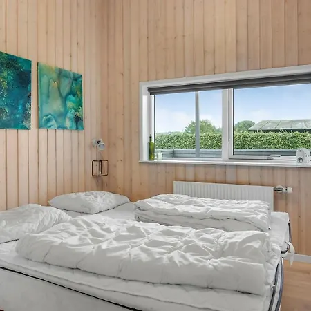 Amazing Home In Haderslev With Sauna *