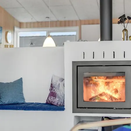 Amazing Home In Haderslev With Sauna *